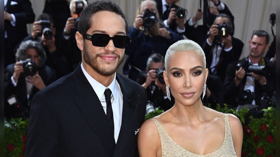 Pete Davidson und Kim Kardashian auf der Met Gala 2022. (ym/spot)