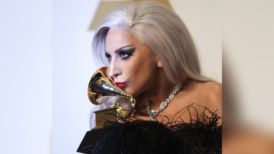 Herzt ihre Grammy bald auf Disney-Kanälen und nicht mehr bei CBS: Abräumerin Lady Gaga. (dr/spot)