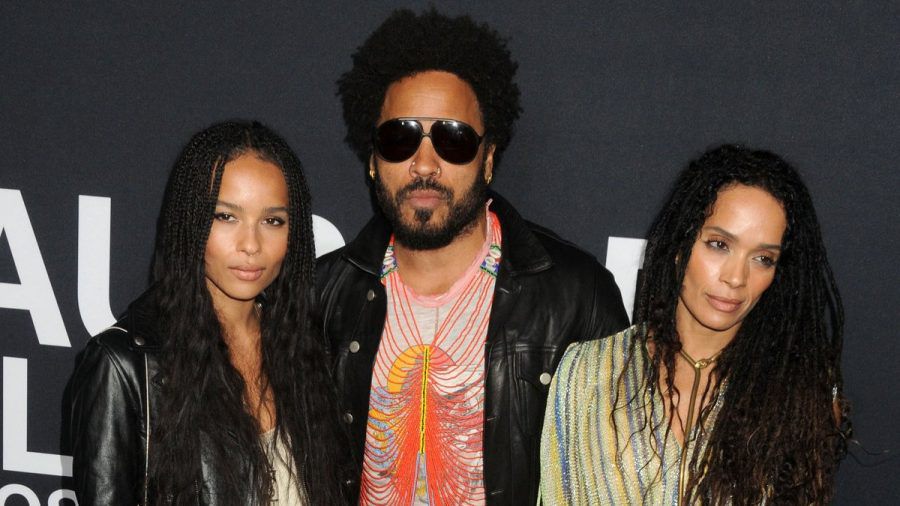 Zoë Kravitz mit ihrem Vater Lenny Kravitz und ihrer Mutter Lisa Bonet im Jahr 2016 bei einem Event von Saint Laurent in Hollywood. (the/spot)