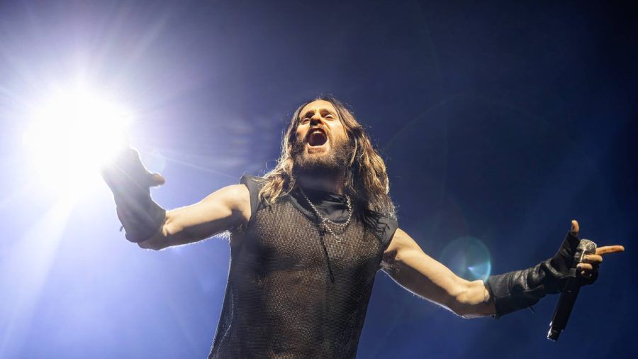 Thirty-Seconds-to-Mars-Frontmann Jared Leto vor wenigen Tagen bei einem Konzert in Oslo. (dr/spot)