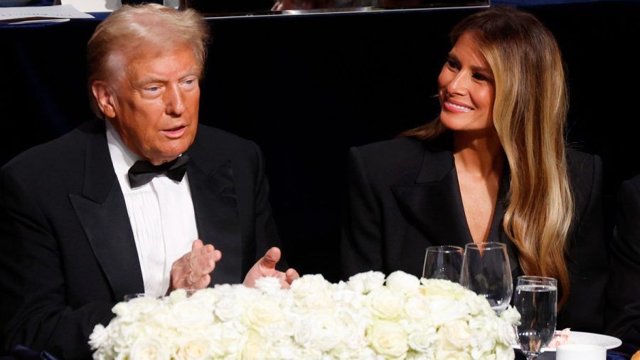 Donald Trump und Melania Trump beim "Alfred E. Smith Memorial Foundation Dinner" in New York. (hub/spot)