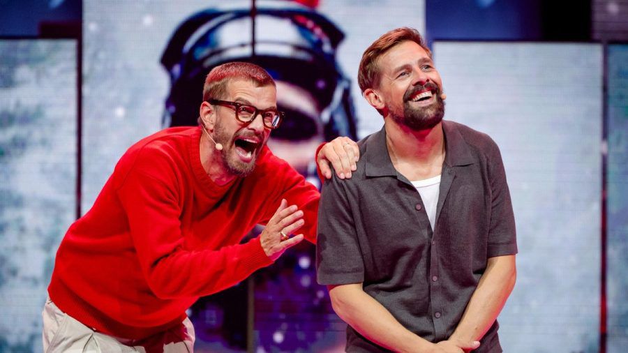 "Joko & Klaas gegen ProSieben": Joko Winterscheidt (l.) und Klaas Heufer-Umlauf. (cg/spot)