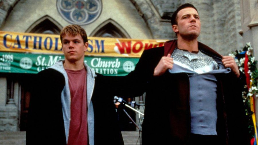 Die etwas anderen Racheengel: Matt Damon (l.) und Ben Affleck in Kevin Smiths "Dogma". (stk/spot)