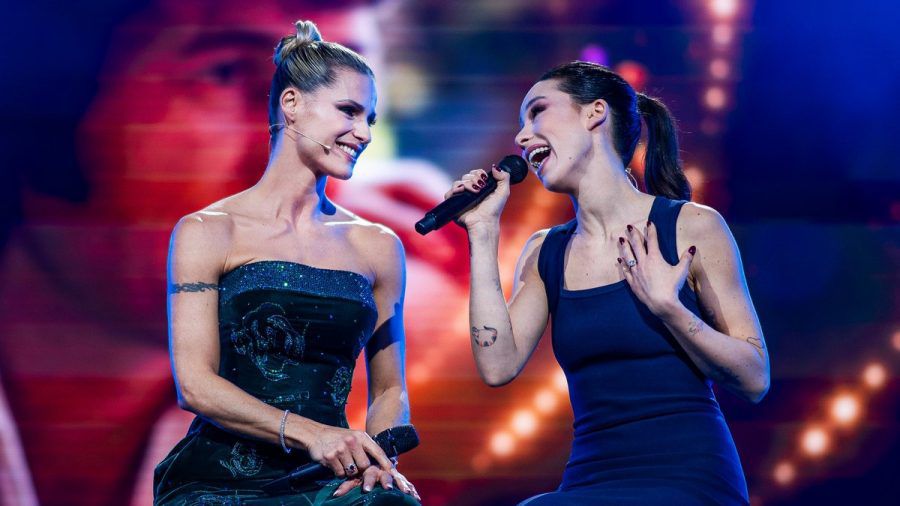 Michelle Hunziker und ihre Tochter Aurora Ramazzotti treten zusammen bei der TV-Show "Udo Jürgens Forever" auf. (ili/spot)