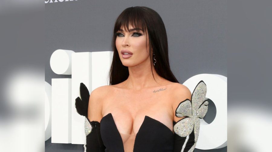 Megan Fox steht auf freizügige Outfits. (dr/spot)