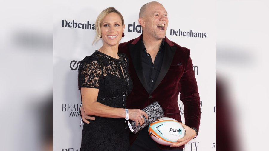 Des einen Clutch ist des anderen Rugbyball: Zara und Mike Tindall hatten sichtlich Spaß an ihrem seltenen Red-Carpet-Auftritt. (stk/spot)