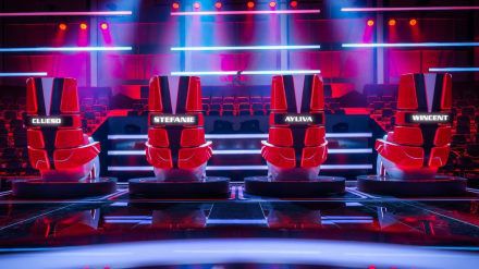 Die "The Voice Kids"-Coaches werden schon bald in die Aufzeichnungen starten. (jom/spot)