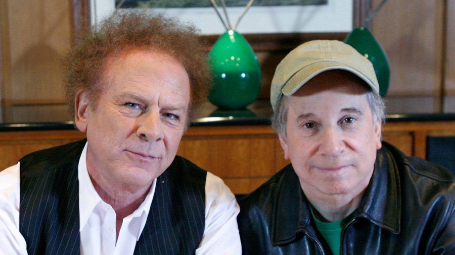 Art Garfunkel und Paul Simon bei einer gemeinsamen Pressekonferenz im Jahr 2009. (the/spot)