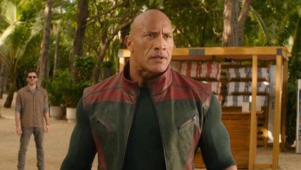 Milder Flop für Dwayne Johnson und "Red One". (smi/spot)