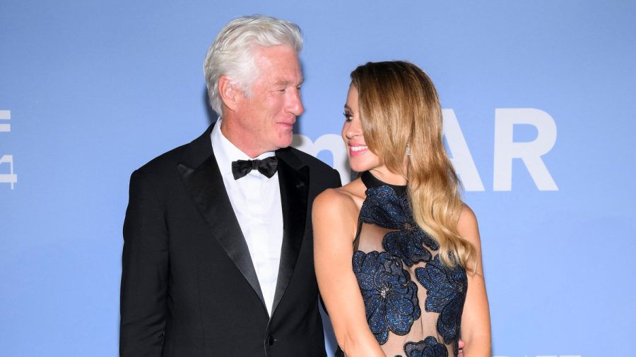 Richard Gere und Alejandra Silva sind seit sechs Jahren verheiratet. (paf/spot)