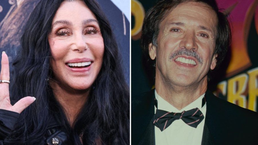 Cher neben ihrem 1998 verstorbenen Ehemann Sonny Bono. (lau/spot)