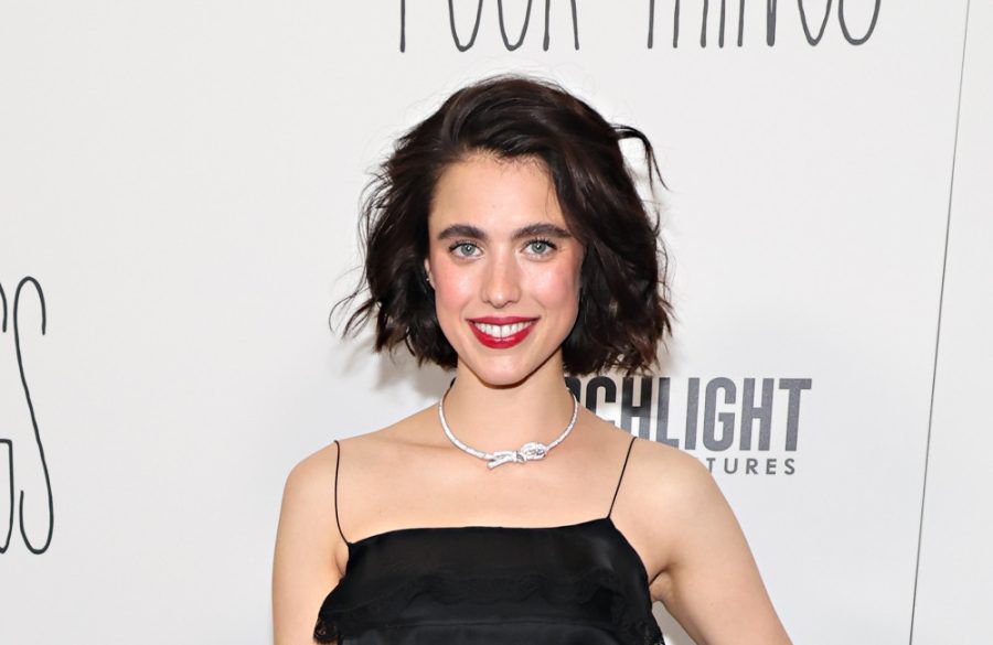 Margaret Qualley - Poor Things premiere December 2023 - Getty BangShowbiz