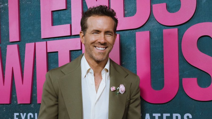 Ryan Reynolds hat Pub-Besucher in Wales überrascht. (hub/spot)