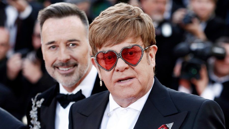 Unzertrennlich: Sir Elton John mit seinem Ehemann David Furnish. (ili/spot)