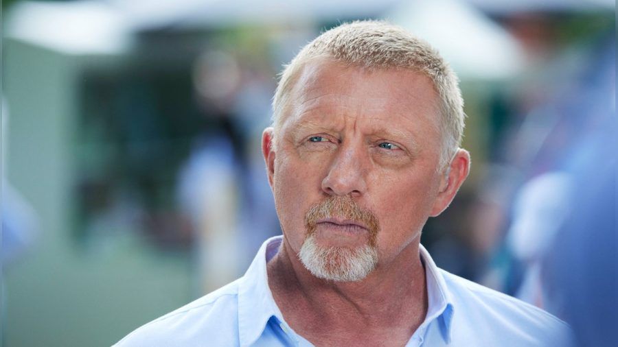 Boris Becker zeigt seinen 375.000 Followern Fotos der Beerdigung seiner Mutter. (eyn/spot)