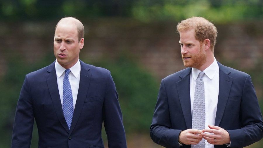 Prinz William und Prinz Harry, hier 2021 in London aufgenommen, richten separate Botschaften an die Preisträger des Diana-Awards. (lau/spot)