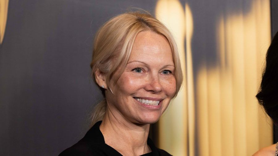 Pamela Anderson geht für den Golden Globe ins Rennen. (dr/spot)