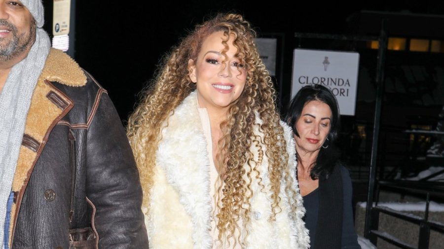 US-Sängerin Mariah Carey mit Lockenmähne am Donnerstag in Aspen. (ncz/spot)