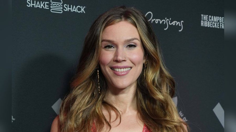 Joss Stone hat bereits zwei leibliche Kinder. (eyn/spot)