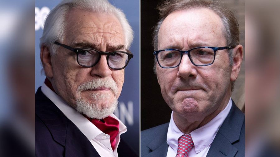 Brian Cox (l.) verteidigt Kevin Spacey. (smi/spot)