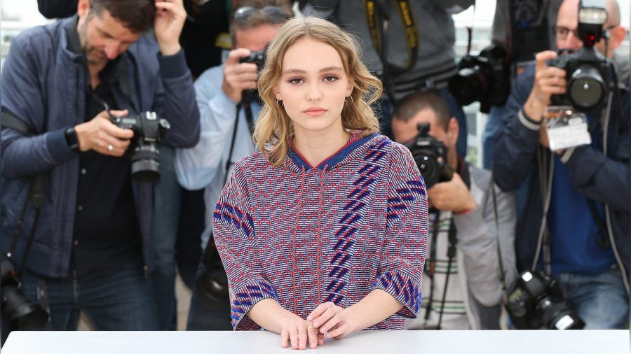 Lily Rose-Depp schätzt ihre Privatsphäre und will sich ein "Gefühl der Anonymität" wahren. (ym/spot)