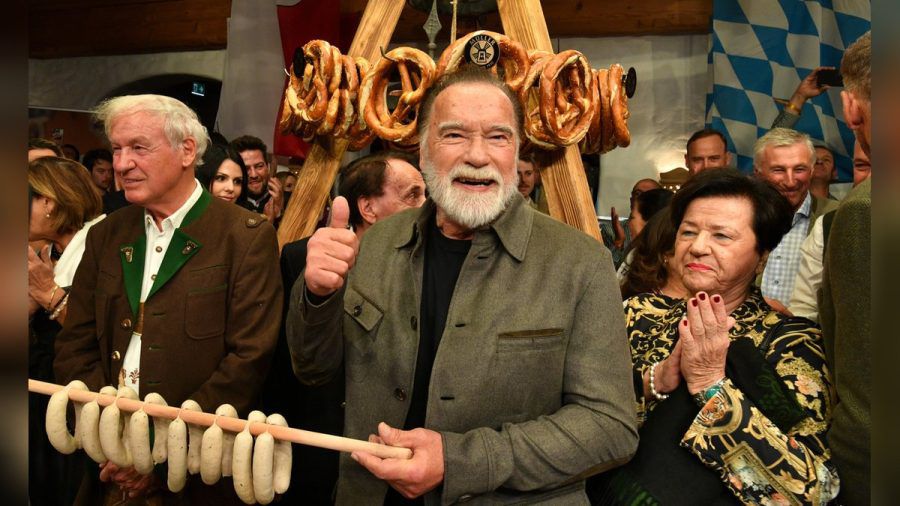 Arnold Schwarzenegger ist seit Jahren Stammgast bei der Weißwurstparty. (ncz/spot)