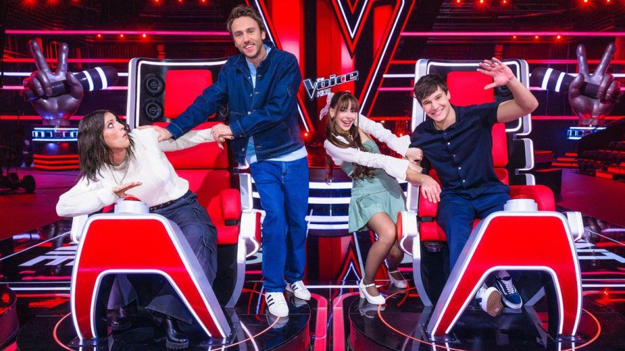 Stefanie Kloß, Clueso, Ayliva und Wincent Weiss (v.l.) sind dieses Mal als "The Voice Kids"-Coaches mit dabei. (jom/spot)