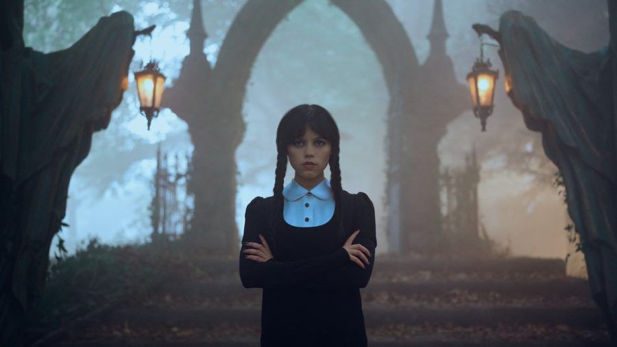 Jenna Ortega kehrt 2025 als Wednesday Addams in "Wednesday" zurück. (lau/spot)