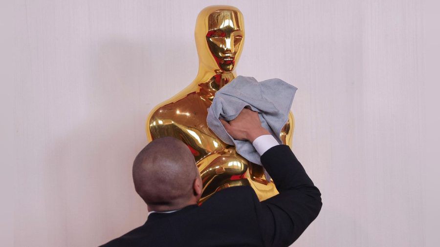 Wird die Oscar-Statue trotz der Waldbrände auch 2025 für die große Preisverleihung abgestaubt? (wue/spot)