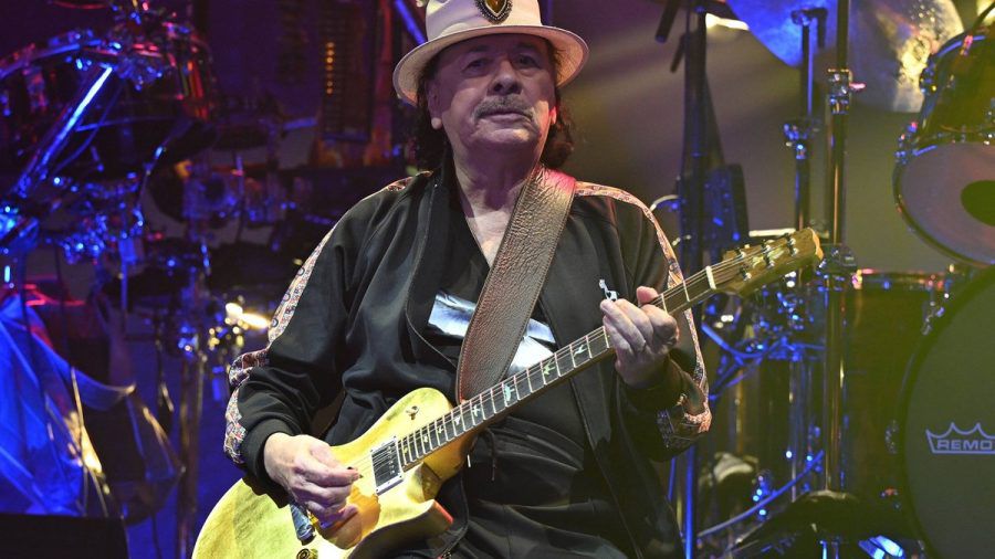 Carlos Santana bei einem Auftritt in Florida im Jahr 2024. (lau/spot)