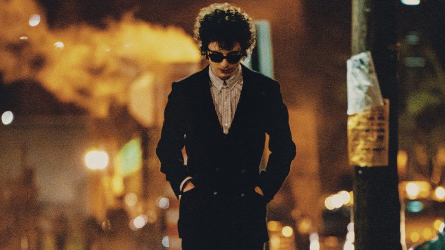 Timothée Chalamet als Bob Dylan in "A Complete Unknown". (ili/spot)