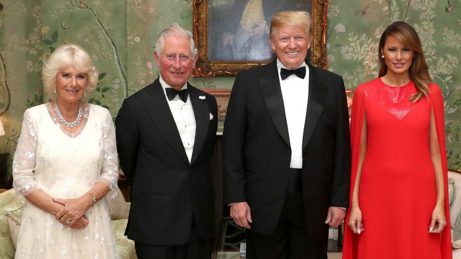 Donald und Melania Trump (r.) mit König Charles III. und Königin Camilla im Jahr 2019 in London. (wue/spot)