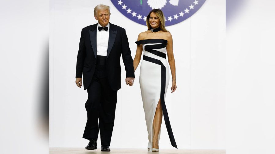 Donald und Melania Trump besuchten am Tag der Vereidigung insgesamt drei Bälle. (eyn/spot)