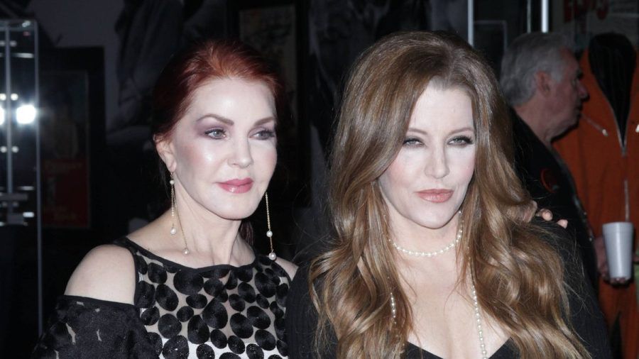 Lisa Marie Presley (rechts) und Priscilla Presley 2015 in Las Vegas. (ncz/spot)