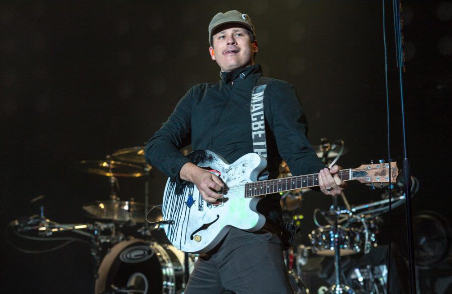 Tom DeLonge -  2014 Reading Festival  - Avalon BangShowbiz