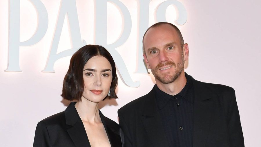 Bekamen ihr erstes Kind per Leihmutterschaft: Lily Collins und Charlie McDowell (dr/spot)