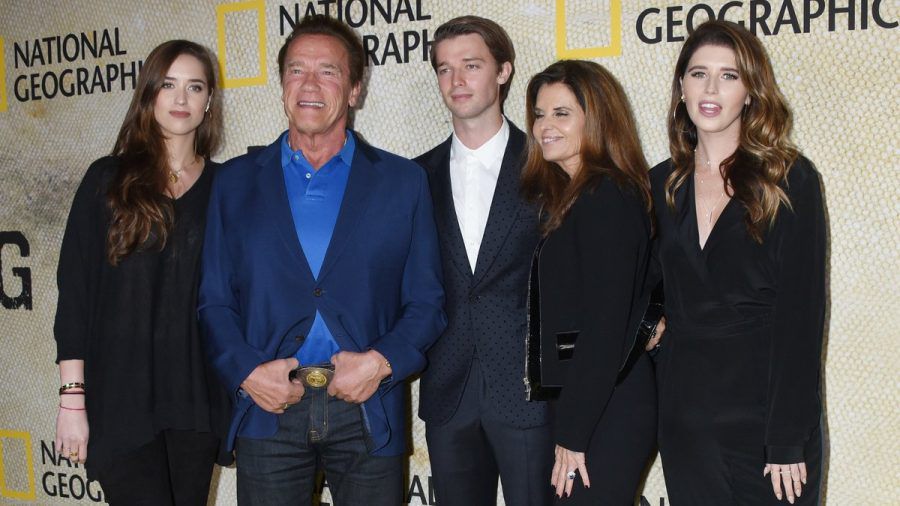 Von links: Christina Schwarzenegger, Arnold Schwarzenegger, Patrick Schwarzenegger, Maria Shriver und Katherine Schwarzenegger 2017 bei einem gemeinsamen Auftritt. (hub/spot)