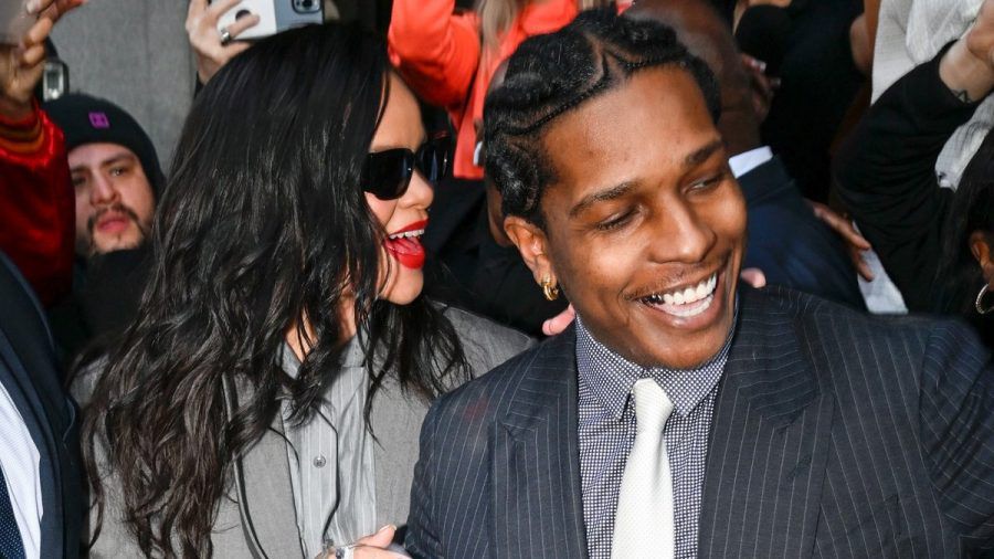 Riesenfreude in Los Angeles: Rihanna und A$AP Rocky feiern seinen Freispruch. (ae/spot)