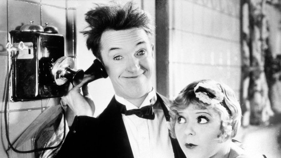 Kultkomiker Stan Laurel mit Filmpartnerin in der Stummfilm-Komödie "Von der Suppe zum Dessert" aus dem Jahr 1928. (tj/spot)