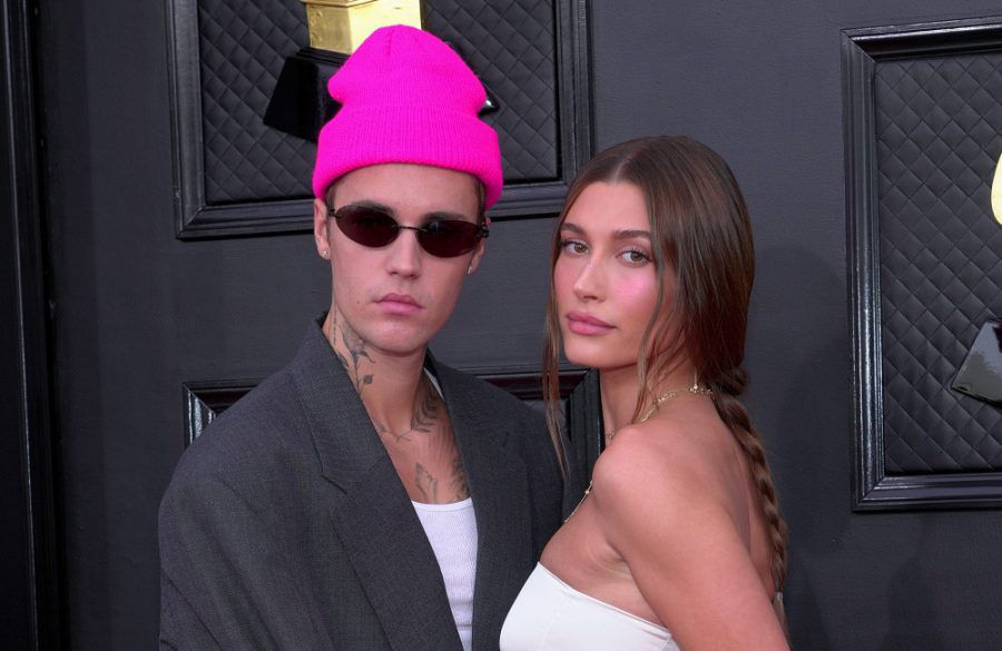 Justin Bieber and Hailey Bieber - Grammys 2022 - Getty BangShowbiz